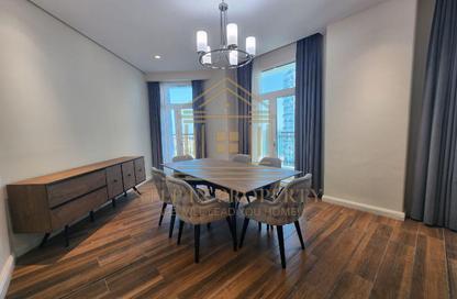 Apartment - 2 Bedrooms - 4 Bathrooms for rent in Floresta Gardens - Floresta Gardens - The Pearl Island - Doha