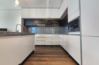 Apartment - 2 Bedrooms - 4 Bathrooms for rent in Floresta Gardens - Floresta Gardens - The Pearl Island - Doha