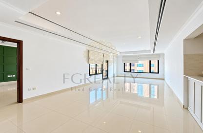 Apartment - 1 - 2 for rent in West Porto Drive - Porto Arabia - The Pearl Island - Doha