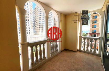 Apartment - 2 Bedrooms - 3 Bathrooms for rent in Viva East - Viva Bahriyah - The Pearl Island - Doha