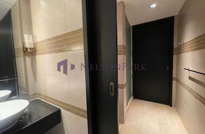Apartment - 4 Bedrooms - 6 Bathrooms for rent in Tower 7 (Ferrari Tower) - Porto Arabia - The Pearl Island - Doha