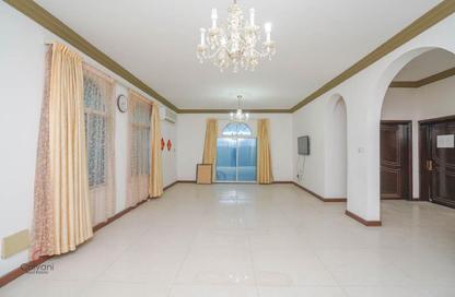 مجمع سكني - 3 غرف نوم - 3 حمامات للايجار في شارع النعيجة - غرب الهلال - الهلال - الدوحة