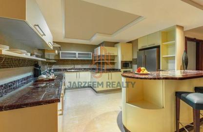 Apartment - 2 Bedrooms - 2 Bathrooms for rent in West Bay Tower - West Bay - West Bay - Doha