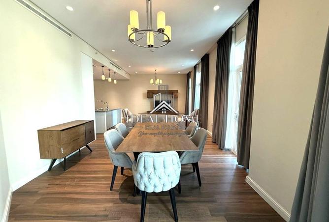 52453171 - Property Image 3