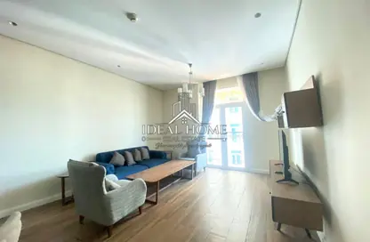 شقة - 2 غرف نوم - 4 حمامات للايجار في حدائق فلورستا - حدائق فلورستا - جزيرة اللؤلؤة - الدوحة