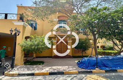 مجمع سكني - 4 غرف نوم - 5 حمامات للايجار في حدائق الفردان - ابو سدرة - الريان - الدوحة