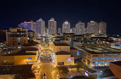 شقة - 2 غرف نوم - 2 حمامات للايجار في 21 تاور - بورتو أرابيا - جزيرة اللؤلؤة - الدوحة