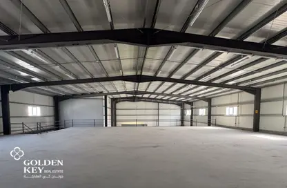 Warehouse - Studio for rent in East Industrial Street - Birkat Al Awamer - Al Wakra