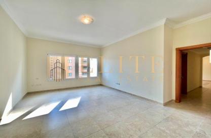 Apartment - 2 Bedrooms - 3 Bathrooms for rent in Tower 10 - Porto Arabia - The Pearl Island - Doha Apartment - 2 Bedrooms - 3 Bathrooms for rent in Tower 10 - Porto Arabia - The Pearl Island - Doha