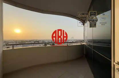 Apartment - 2 Bedrooms - 2 Bathrooms for rent in West Bay Tower - West Bay - West Bay - Doha