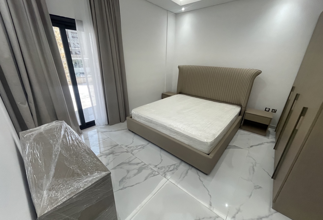 BRAND NEW FULLY FURNISHED APARTMENT BIG BALCONY thumbnail 2