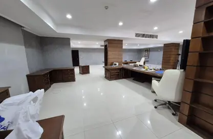 بناية كاملة - استوديو - 4 حمامات للايجار في C-Ring - الدوحة