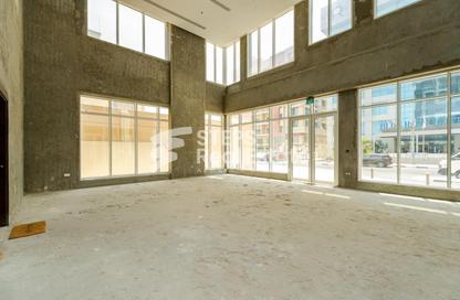Shop - Studio - 2 Bathrooms for rent in Muntazah 7 - Al Muntazah - Doha Shop - Studio - 2 Bathrooms for rent in Muntazah 7 - Al Muntazah - Doha