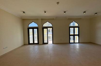 Apartment - 3 Bedrooms - 3 Bathrooms for rent in Teatro - Qanat Quartier - The Pearl Island - Doha