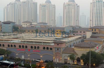 Apartment - 1 Bedroom - 2 Bathrooms for sale in West Porto Drive - Porto Arabia - The Pearl Island - Doha