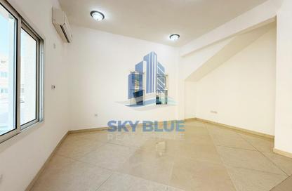 Villa - 5 Bedrooms - 4 Bathrooms for rent in Al Waab Street - Al Waab - Doha