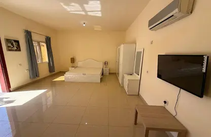 Apartment - Studio - 1 Bathroom for rent in Muaither Area - Al Rayyan - Doha