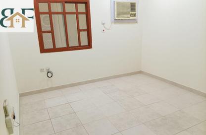 Apartment - 2 - 1 for rent in Al Mansoura - Al Mansoura - Doha