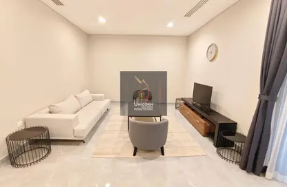 Apartment - 2 Bedrooms - 3 Bathrooms for rent in Giardino Apartments - The Pearl Island - Doha