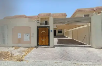 Villa - 5 Bedrooms - 7 Bathrooms for rent in Al Markhiya Street - Al Markhiya - Doha