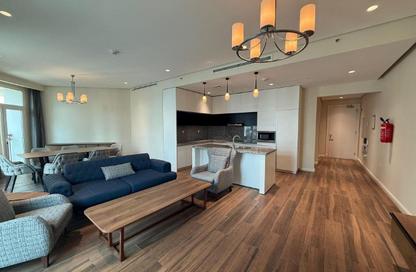 Apartment - 2 Bedrooms - 4 Bathrooms for sale in Floresta Gardens - Floresta Gardens - The Pearl Island - Doha