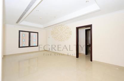 Apartment - 1 Bedroom - 2 Bathrooms for sale in West Porto Drive - Porto Arabia - The Pearl Island - Doha