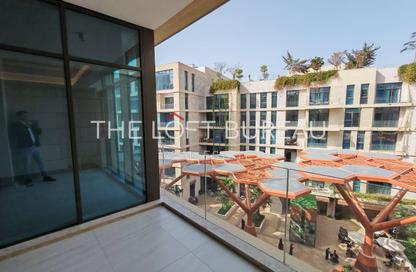 Apartment - 3 Bedrooms - 3 Bathrooms for sale in Crystal Residence - Gewan Island - The Pearl Island - Doha
