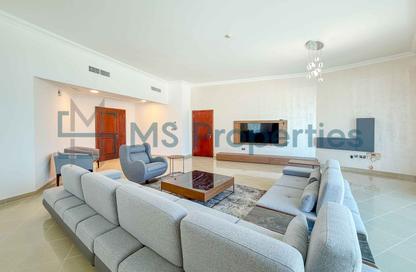 Apartment - 2 Bedrooms - 3 Bathrooms for rent in Al Shatt Street - West Bay - Doha