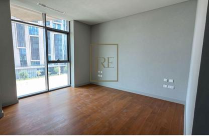 Apartment - 1 Bedroom - 2 Bathrooms for sale in Seef Lusail Tower 1 - Seef Lusail - Lusail City - Lusail