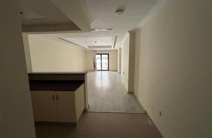 Apartment - Studio - 1 for rent in East Porto Drive - Porto Arabia - The Pearl Island - Doha Apartment - Studio - 1 for rent in East Porto Drive - Porto Arabia - The Pearl Island - Doha
