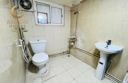 Apartment - Studio - 1 for rent in Umm Ghwailina Comm - Umm Ghuwalina - Umm Ghuwailina - Doha