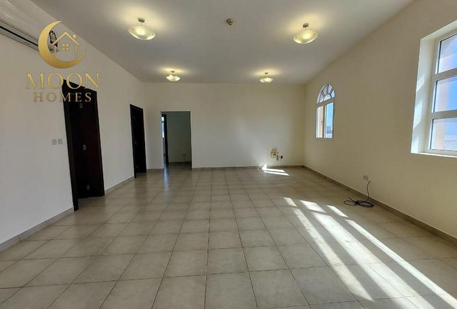 53811059 - Property Image 2