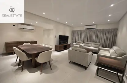 Apartment - 2 Bedrooms - 3 Bathrooms for rent in Umm Ghuwalina - Umm Ghuwailina - Doha Apartment - 2 Bedrooms - 3 Bathrooms for rent in Umm Ghuwalina - Umm Ghuwailina - Doha