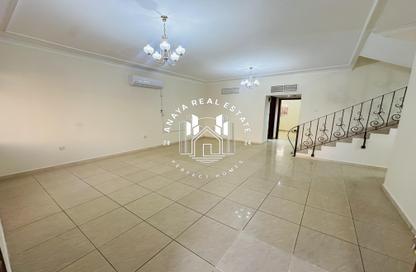 مجمع سكني - 4 غرف نوم - 3 حمامات للايجار في شارع المطار القديم - طريق المطار القديم - الدوحة