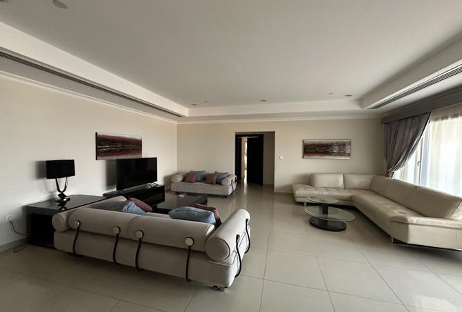 2OZunVWeGEy - Property Image 2