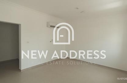 Apartment - 2 Bedrooms - 3 Bathrooms for rent in Fereej Bin Mahmoud - Doha