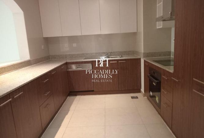 53571845 - صورة العقار 3