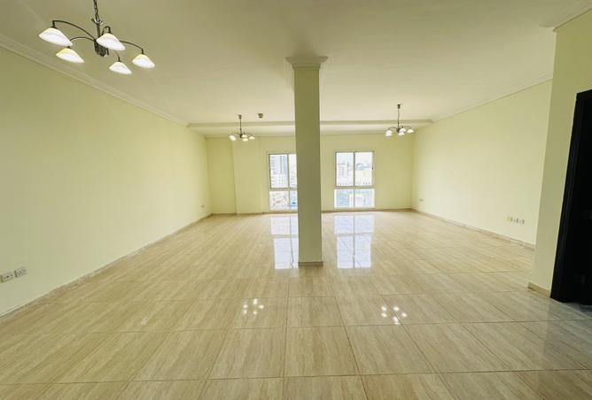 54008401 - Property Main Image