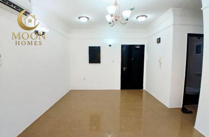 Apartment - 1 - 1 for rent in Umm Ghuwailina 4 - Umm Ghuwailina - Doha