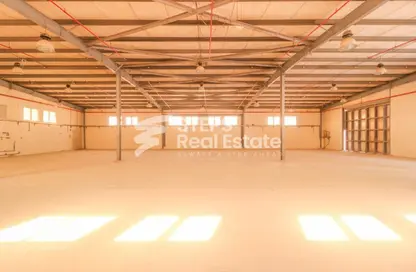 مخزن - استوديو للبيع في المنطقة الصناعية 4 - المنطقة الصناعية - المنطقة الصناعية - الدوحة