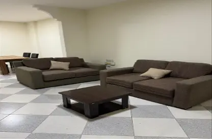 شقة - 2 غرف نوم - 2 حمامات للايجار في مشيرب - الدوحة