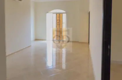 Apartment - 2 Bedrooms - 1 Bathroom for rent in Al Maamoura - Doha