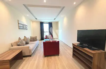 Apartment - 2 Bedrooms - 2 Bathrooms for rent in Al Sadd Road - Al Sadd - Doha
