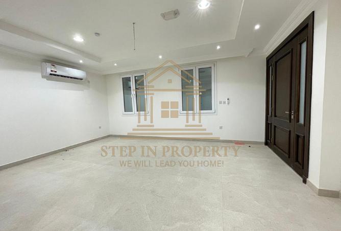 55975685 - Property Image 3