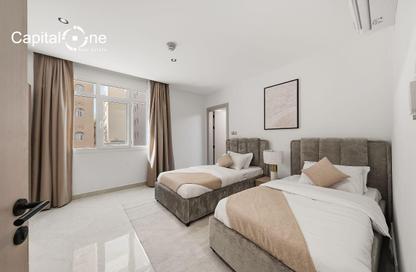 Apartment - 2 Bedrooms - 3 Bathrooms for rent in Hiteen Street - Al Muntazah - Doha