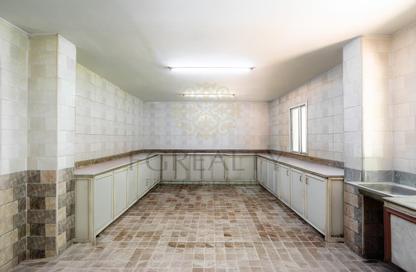 سكن عمال - استوديو - 4 للايجار في فلل النجمة - جنوب مويثر - منطقة مويثر - الدوحة