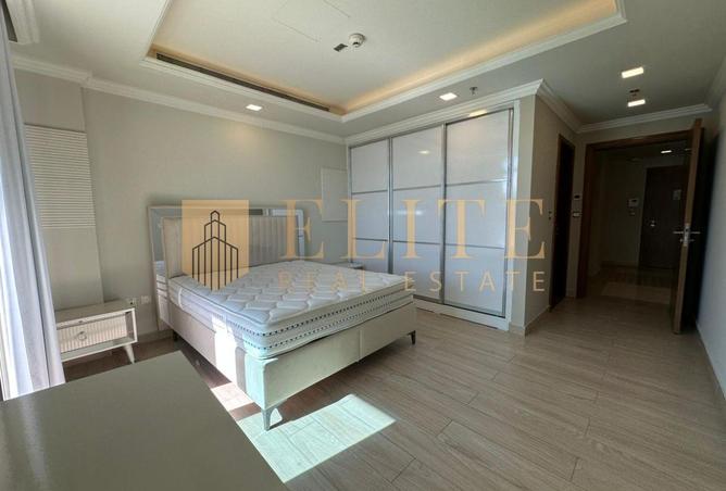 1002454 - Property Image 3