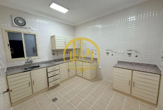 64090077 - Property Image 3