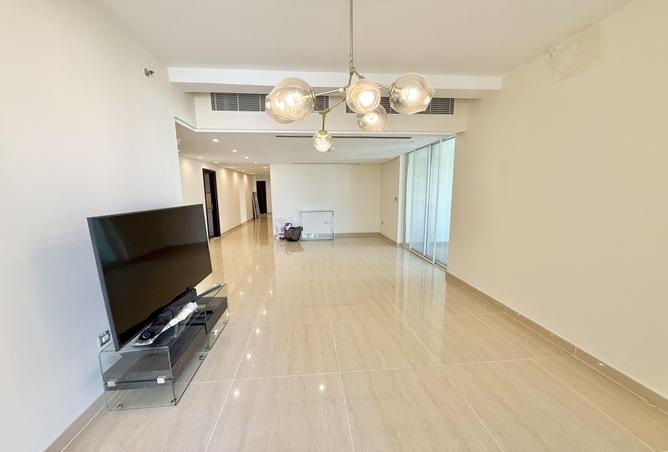 52361953 - Property Image 3