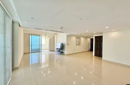 Apartment - 3 Bedrooms - 5 Bathrooms for rent in Viva West - Viva Bahriyah - The Pearl Island - Doha